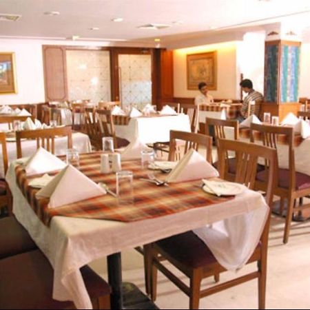 Hotel Chariot شيناي المظهر الخارجي الصورة