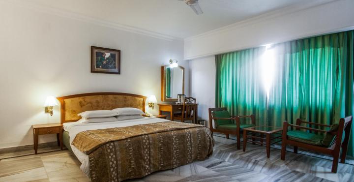 Hotel Chariot شيناي المظهر الخارجي الصورة