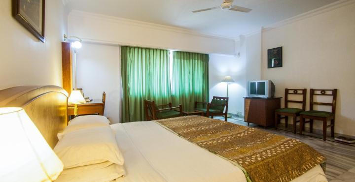 Hotel Chariot شيناي المظهر الخارجي الصورة